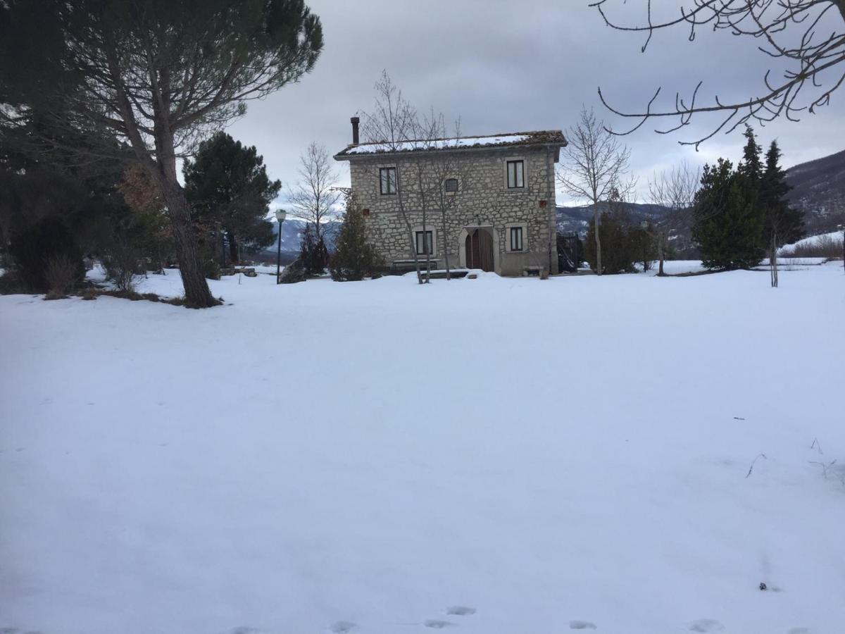 Forlì del Sannio Casino Tonti Iarussiヴィラ エクステリア 写真